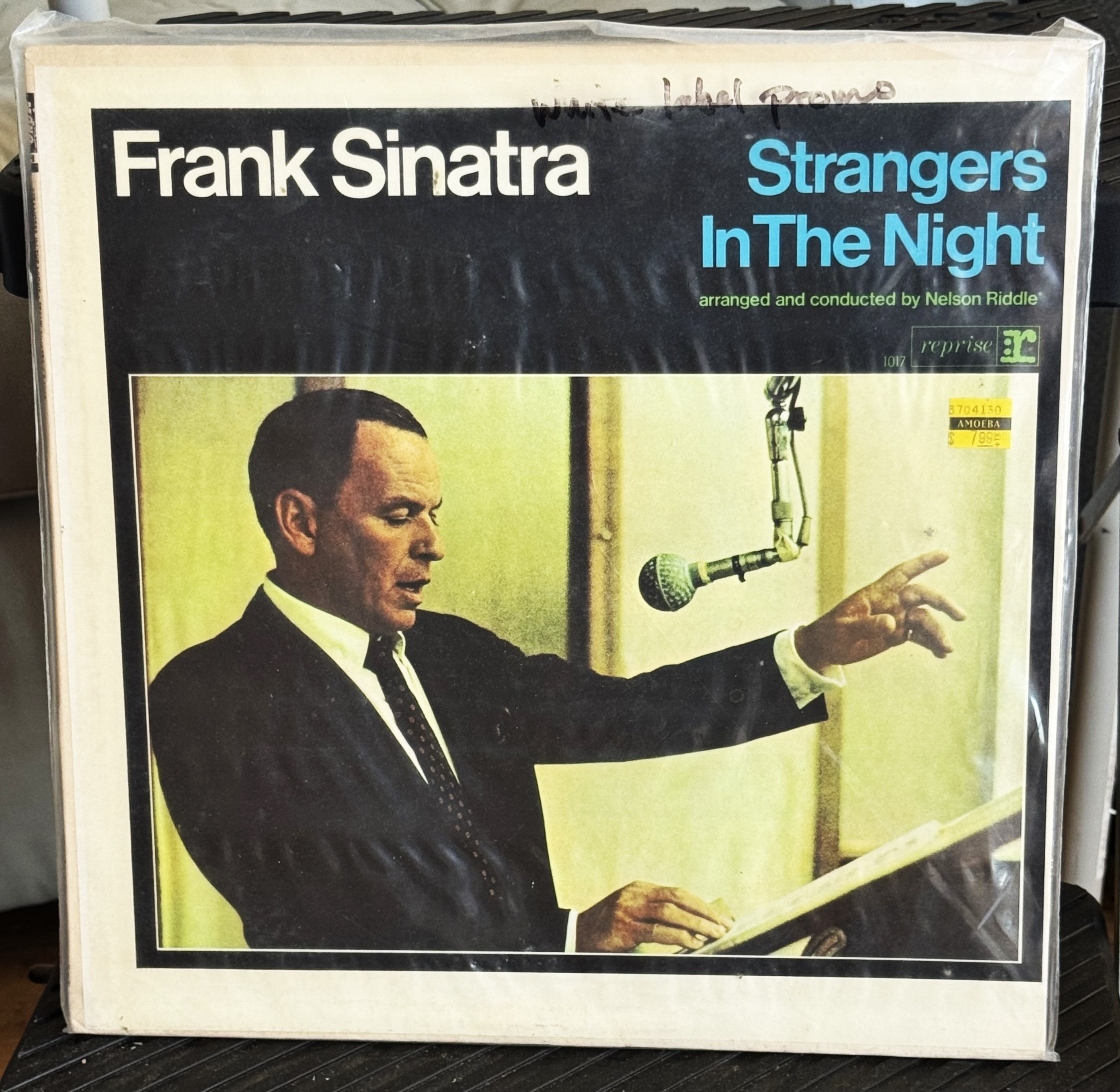 Sinatra Strangers In Night